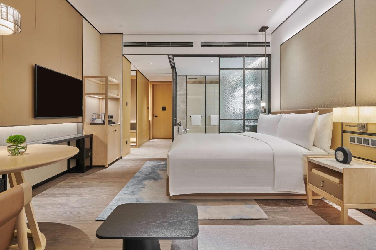 DoubleTree by Hilton Shenzhen Airport