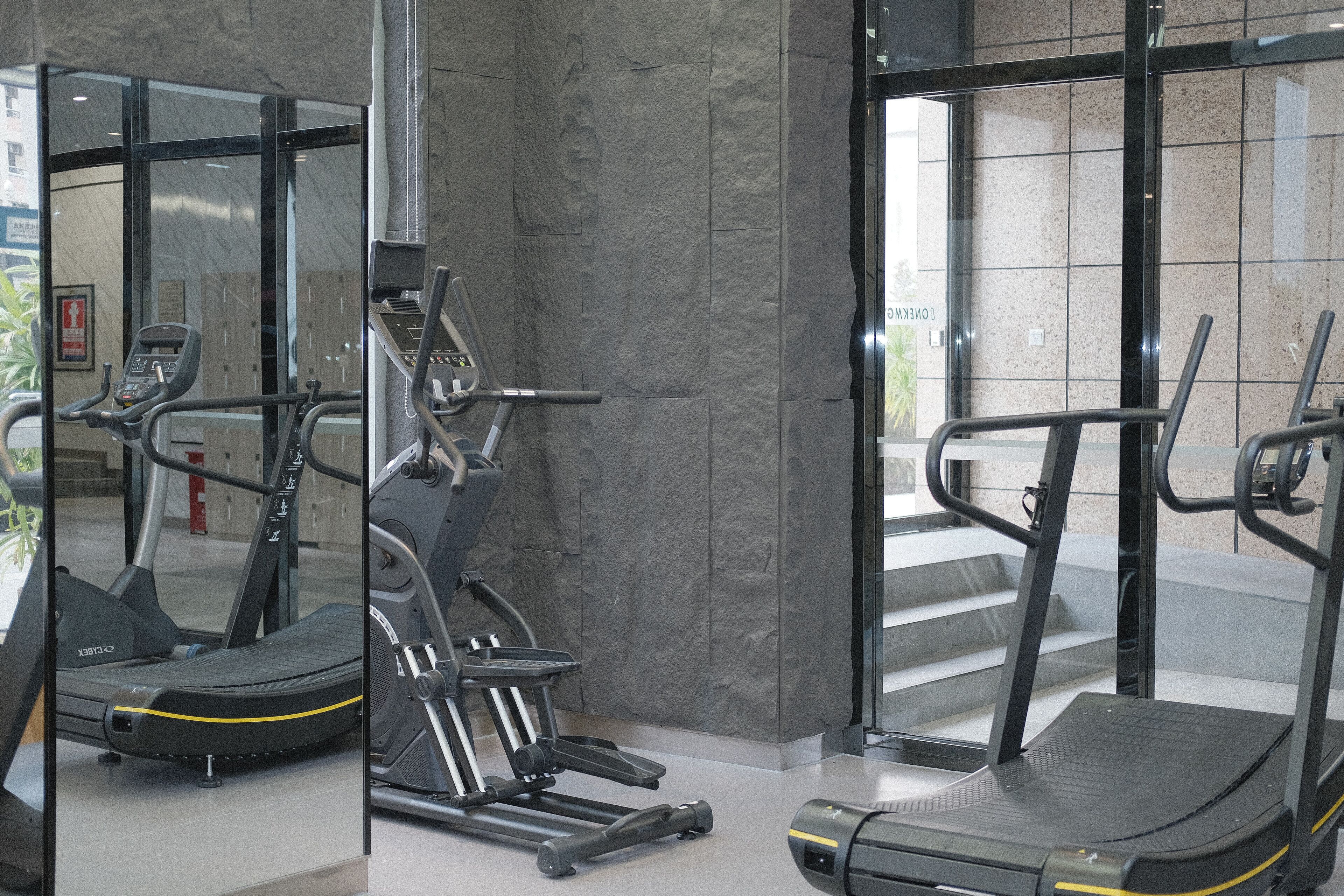 Golden Central Hotel Serviced Residence-