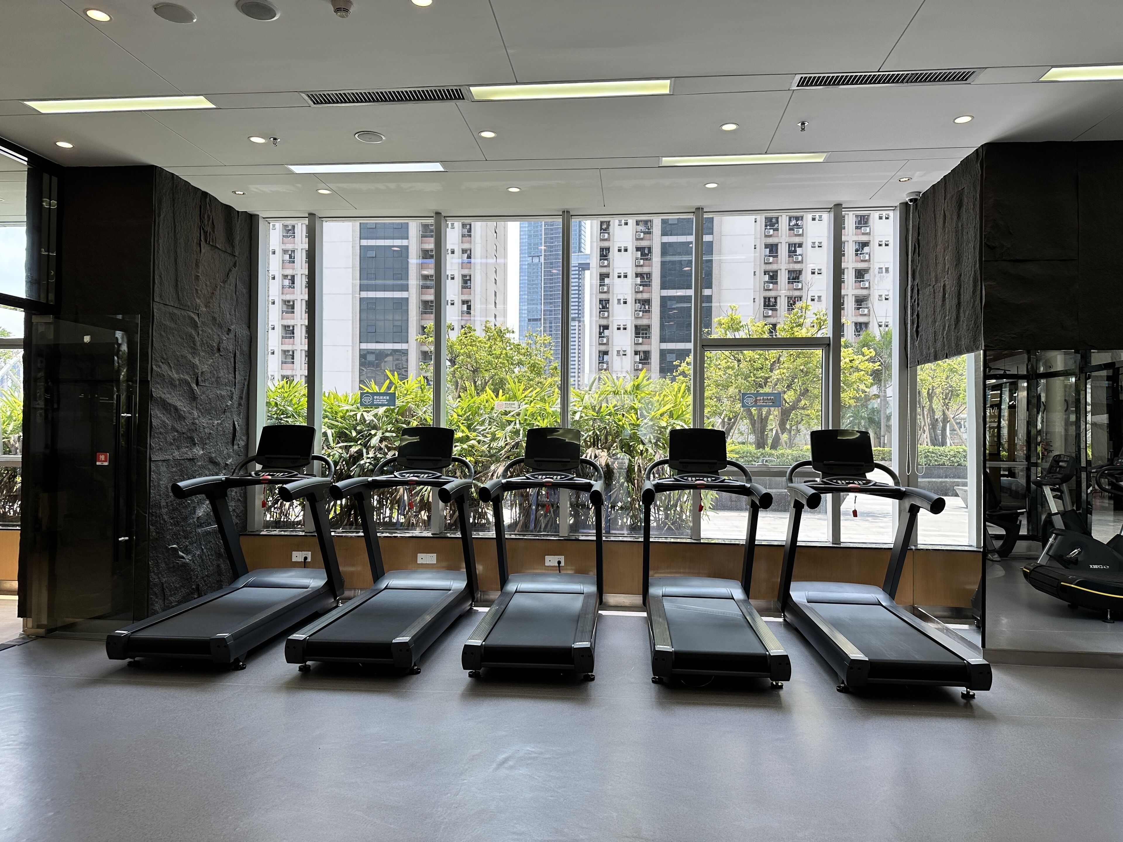 Golden Central Hotel Serviced Residence-