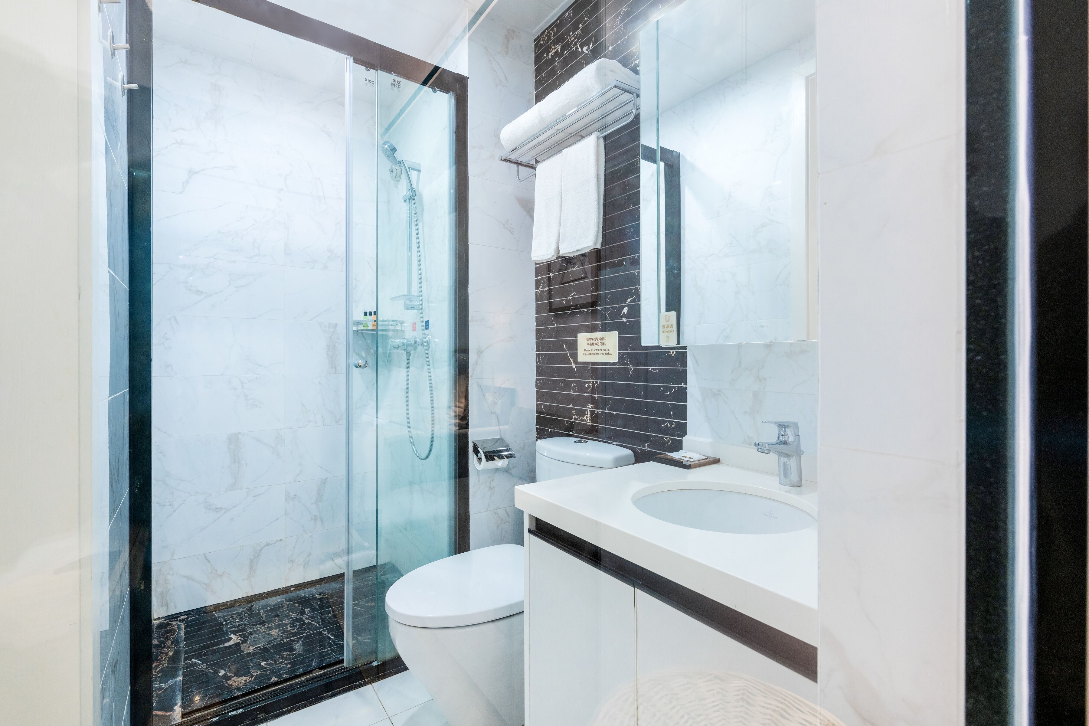 Golden Central Hotel Serviced Residence-