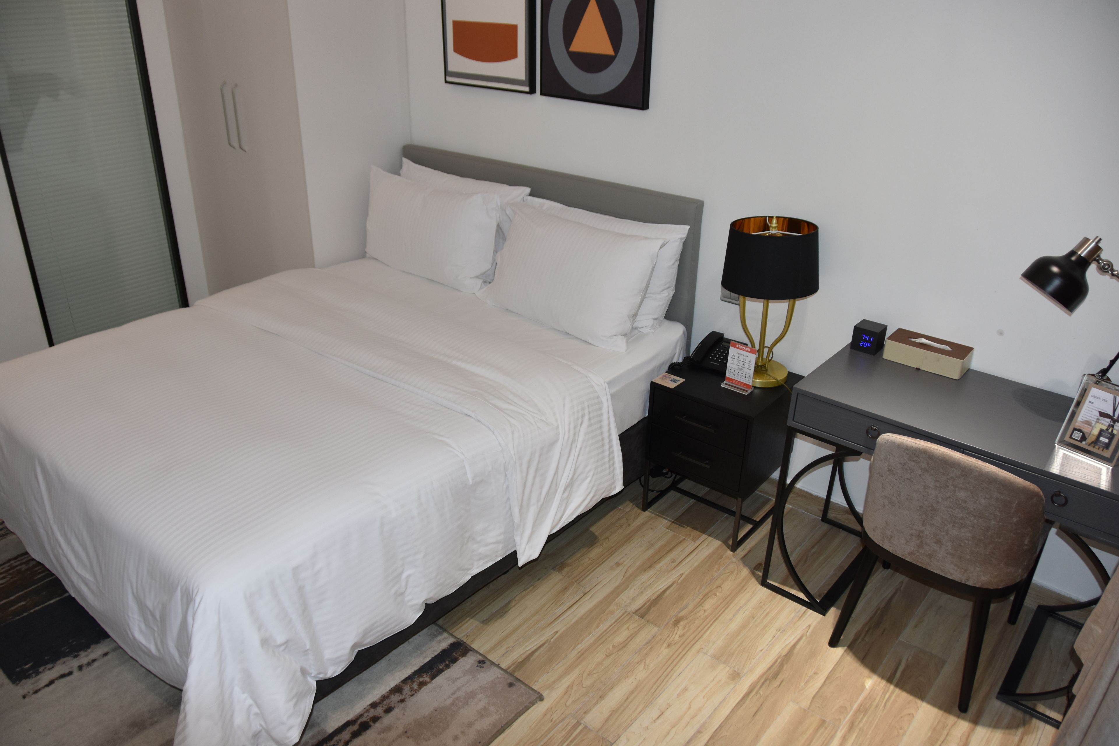 Golden Central Hotel Serviced Residence-