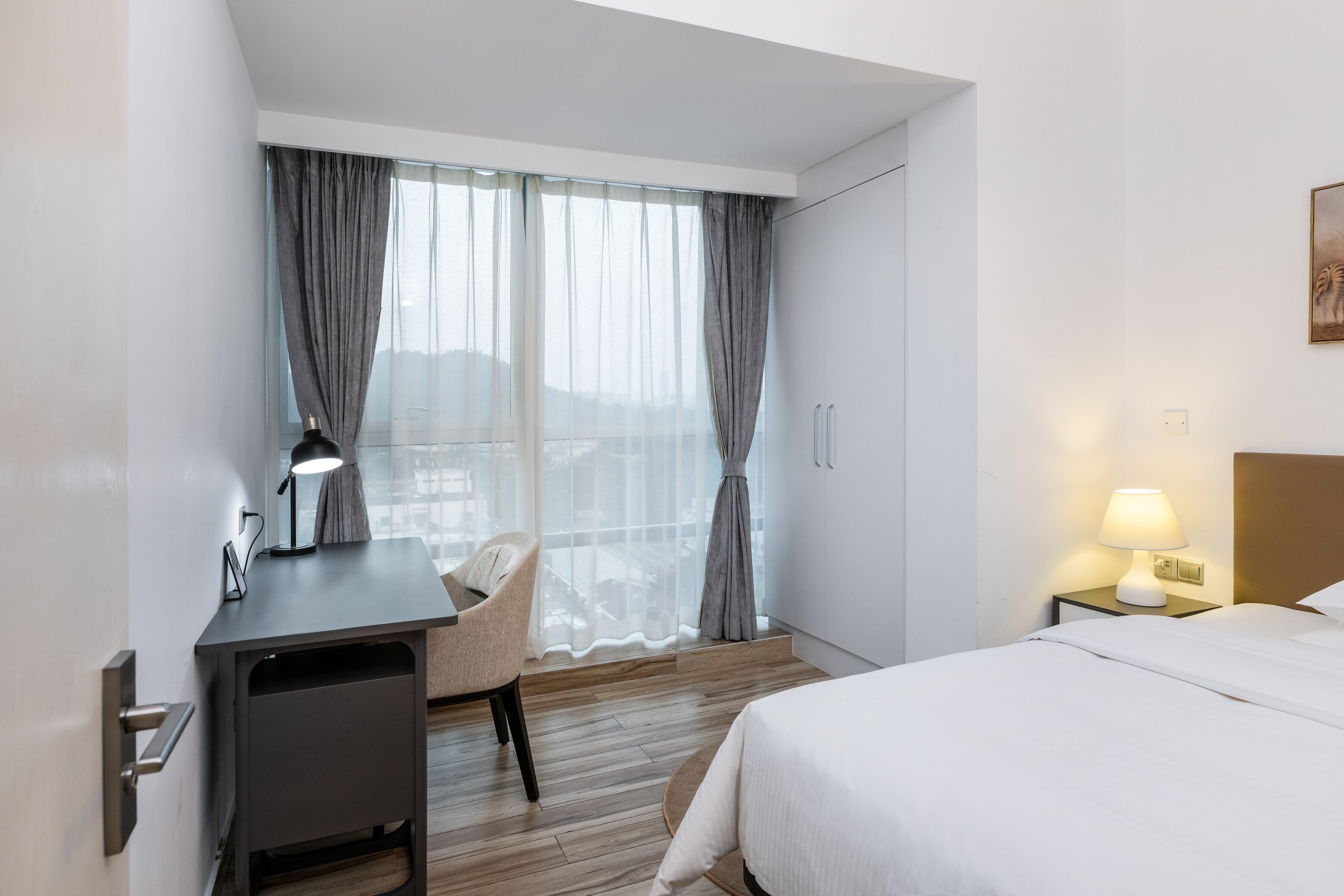 Golden Central Hotel Serviced Residence-