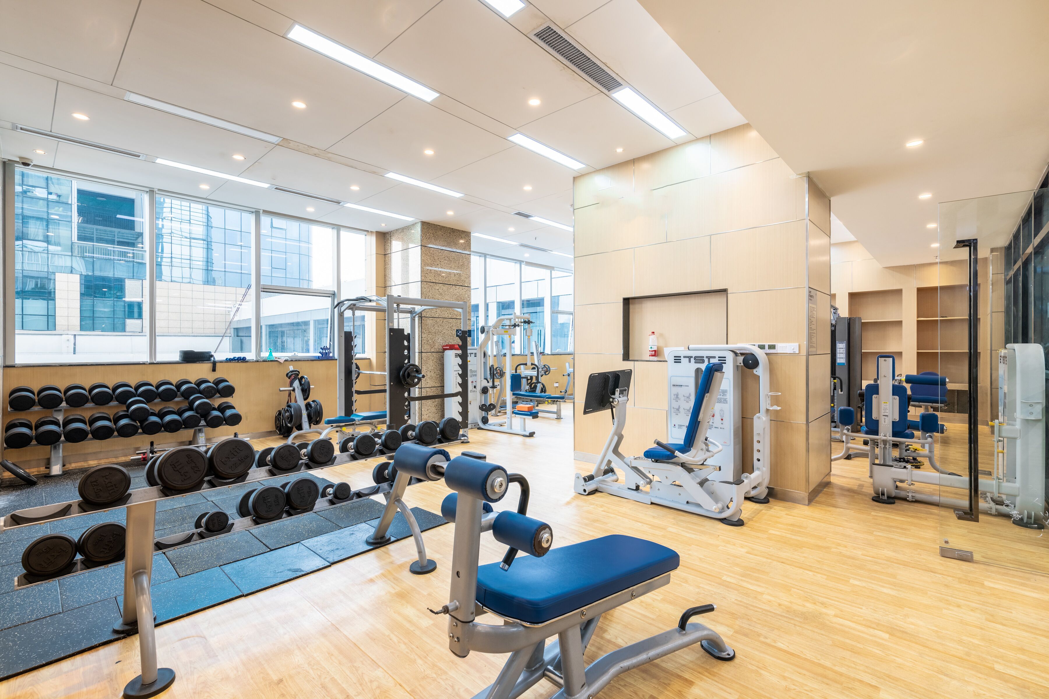 Golden Central Hotel Serviced Residence-