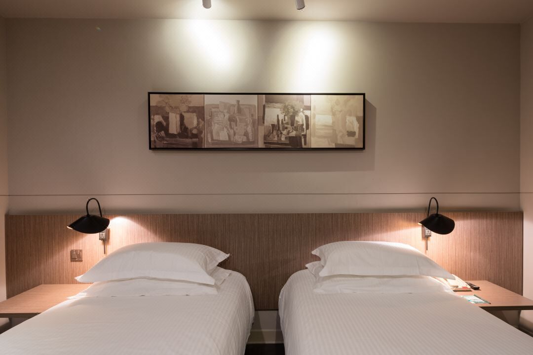 Huanggang Port Jinjiang Star Hotel