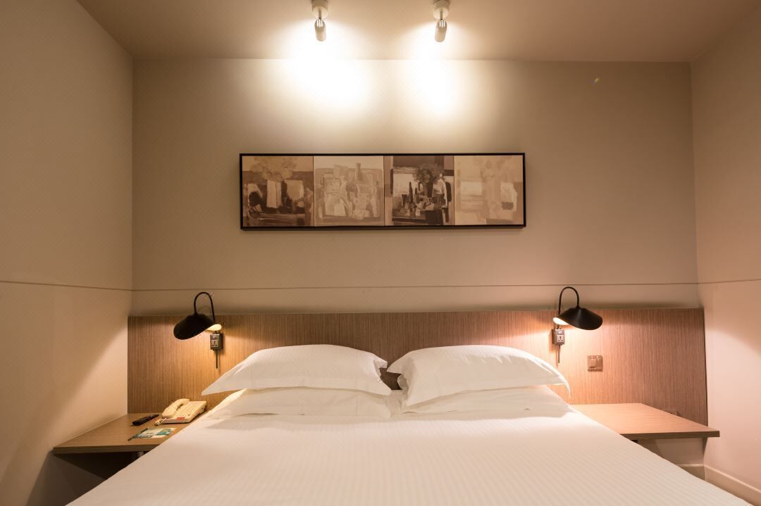 Huanggang Port Jinjiang Star Hotel