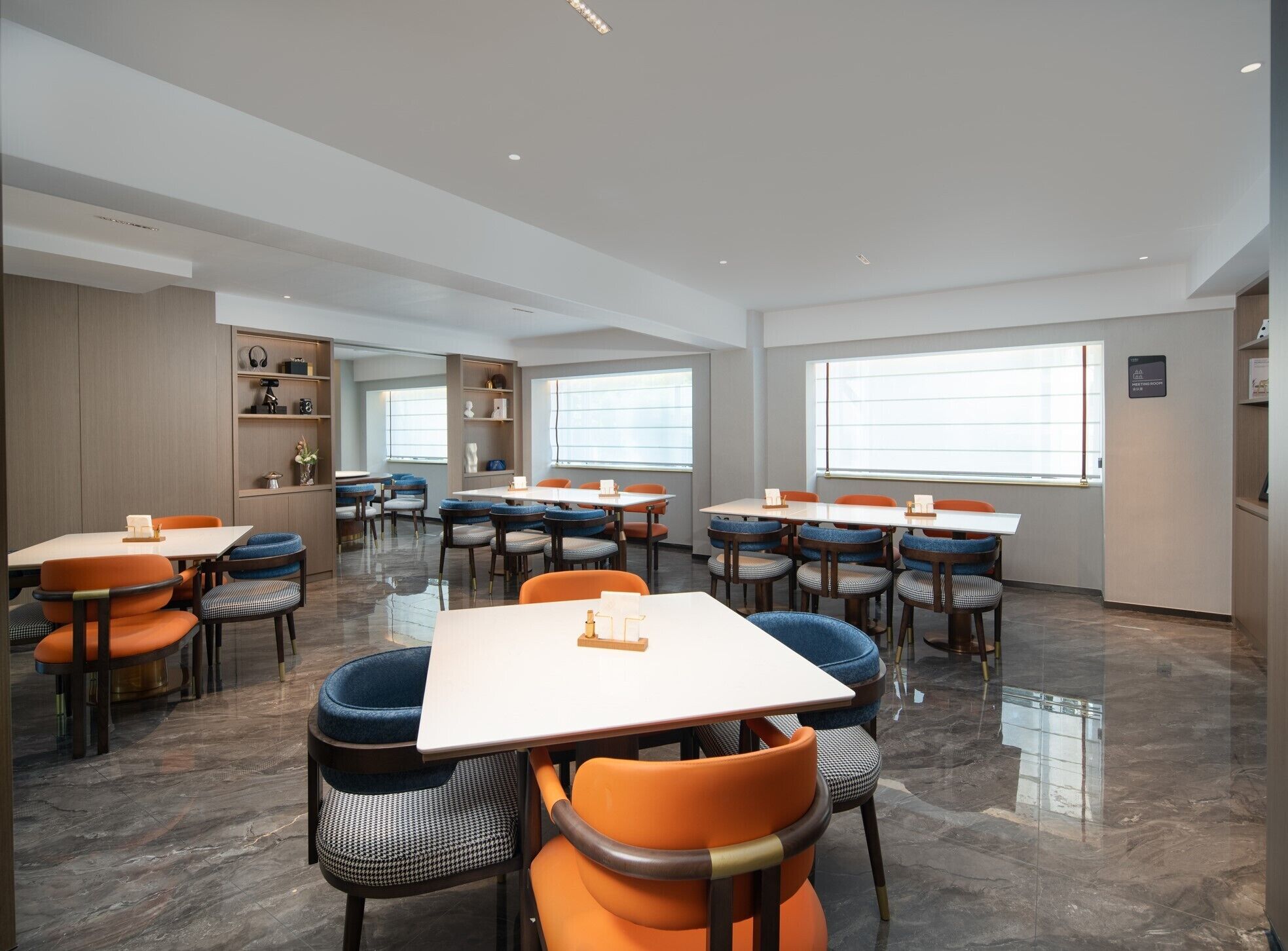 Relax Hotel Shenzhen Bao'an Airport