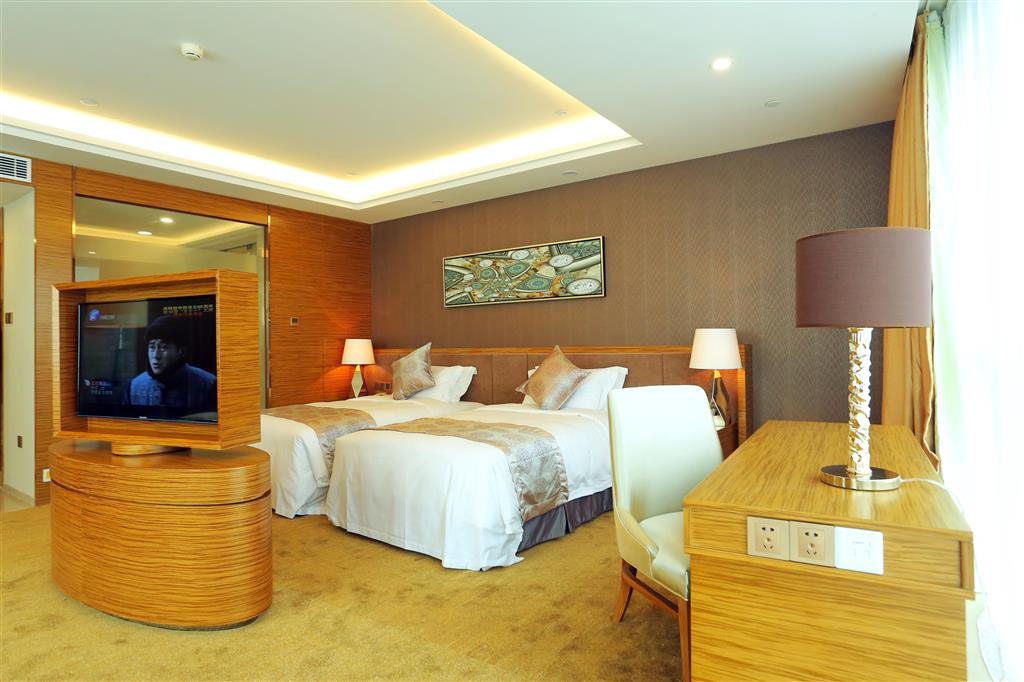 Gems Cube International Hotel