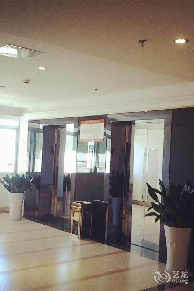 Shezhen Jinzun Holiday Hotel