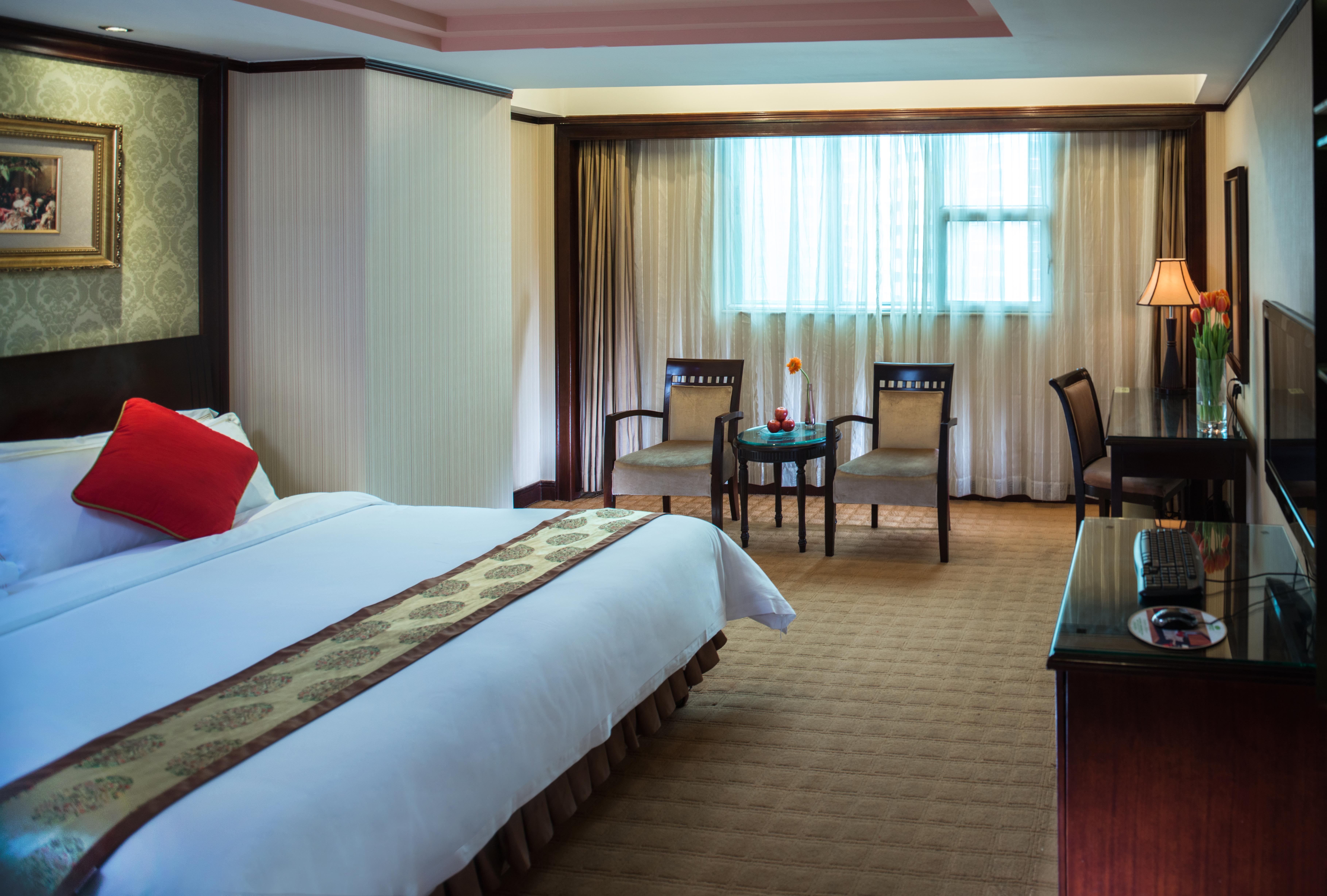 Vienna Hotel Shenzhen Pinghu Plaza