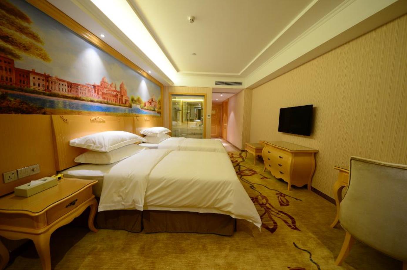 Vienna International Hotel