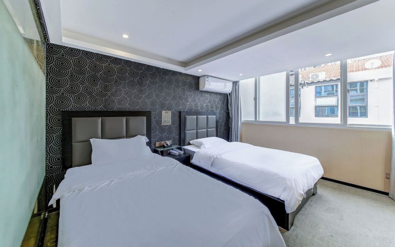 Starchain Zengcuoan Hotel