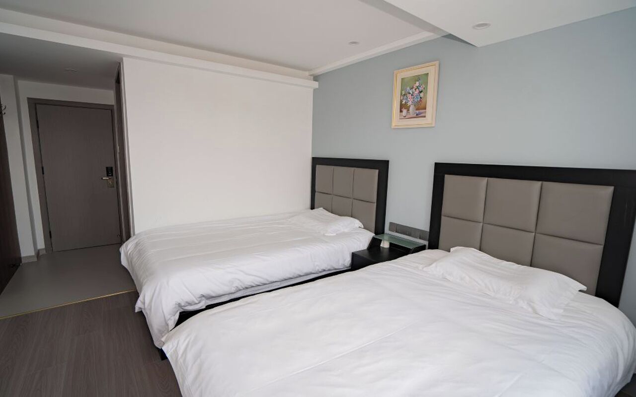 Starchain Zengcuoan Hotel