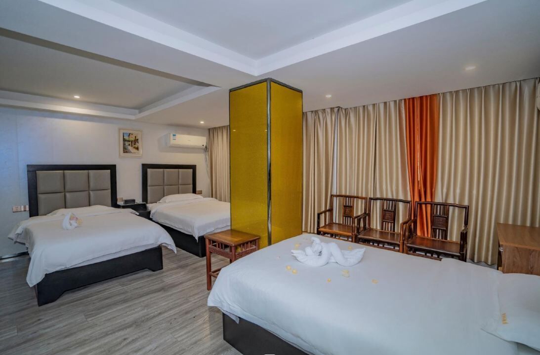 Starchain Zengcuoan Hotel