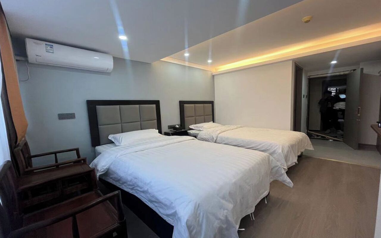 Starchain Zengcuoan Hotel