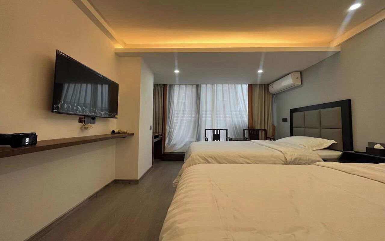 Starchain Zengcuoan Hotel