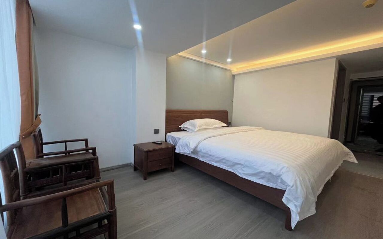 Starchain Zengcuoan Hotel