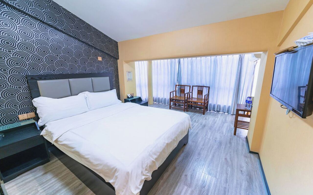 Starchain Zengcuoan Hotel