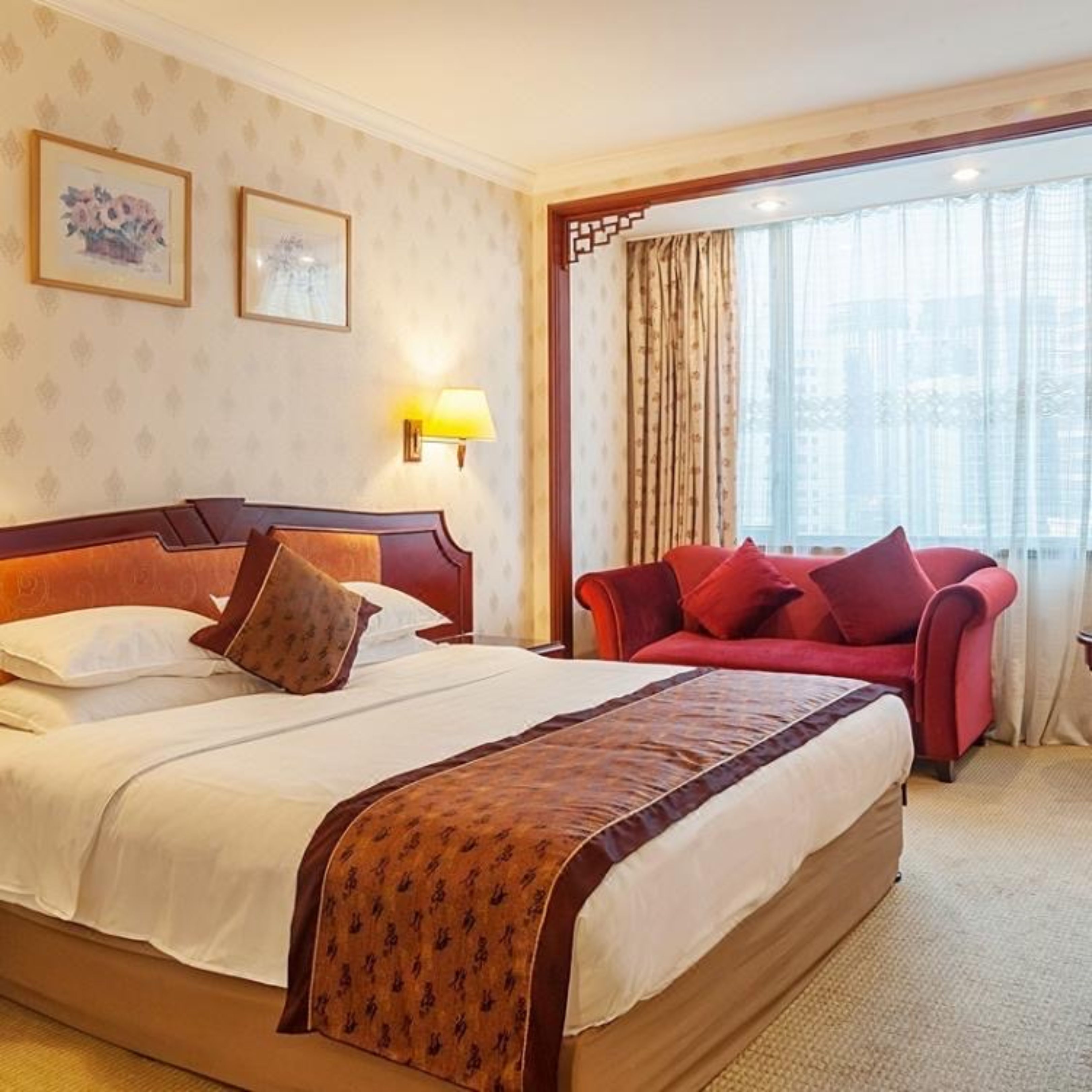 Xiamen Huaqiao Hotel