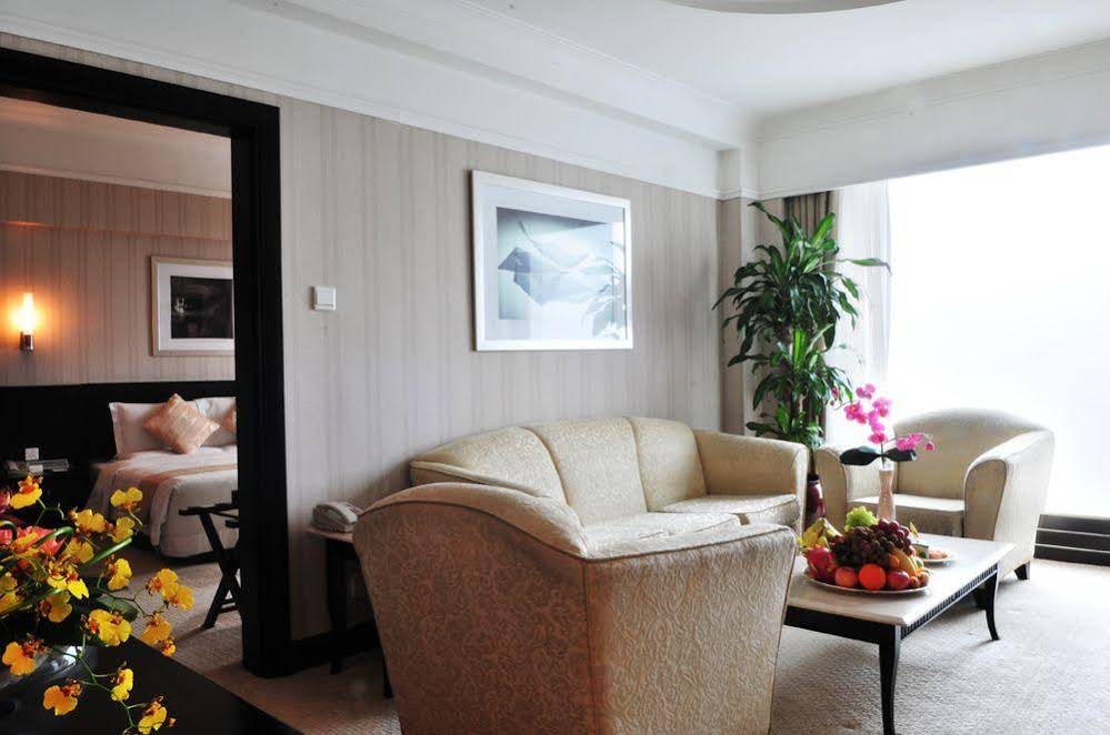 Harbour View Hotel & Resort