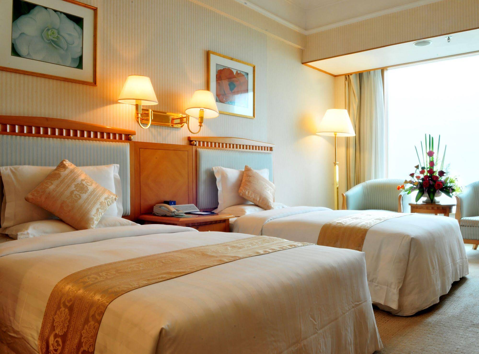 Harbour View Hotel & Resort