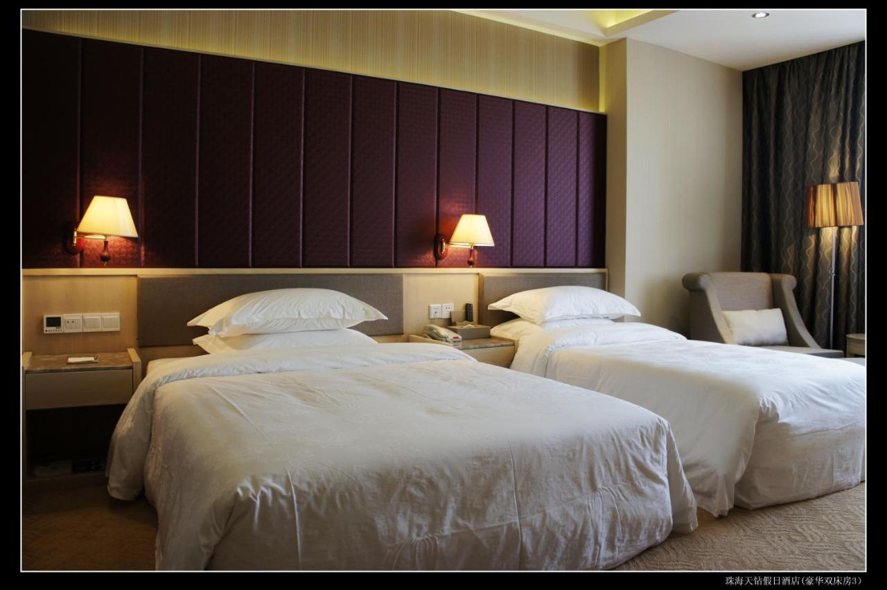 Paragon Holiday Hotel