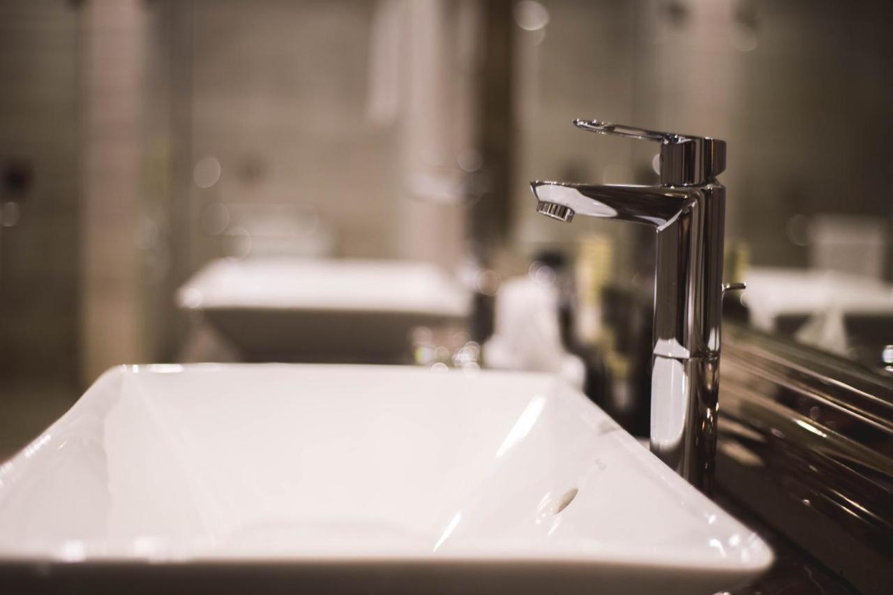 Paragon Holiday Hotel