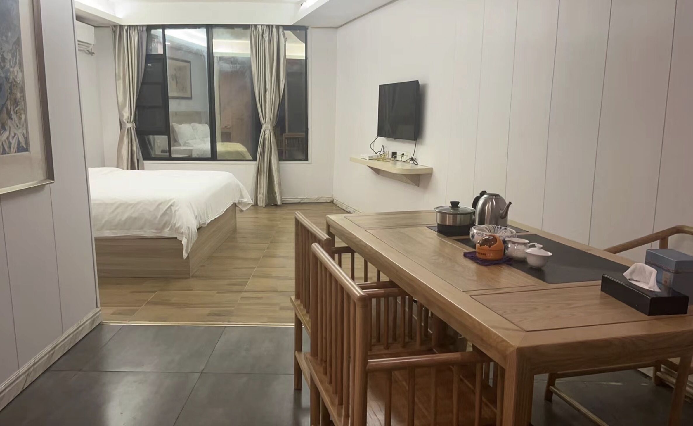 Zhuhai Dreamers Capsule Hotel