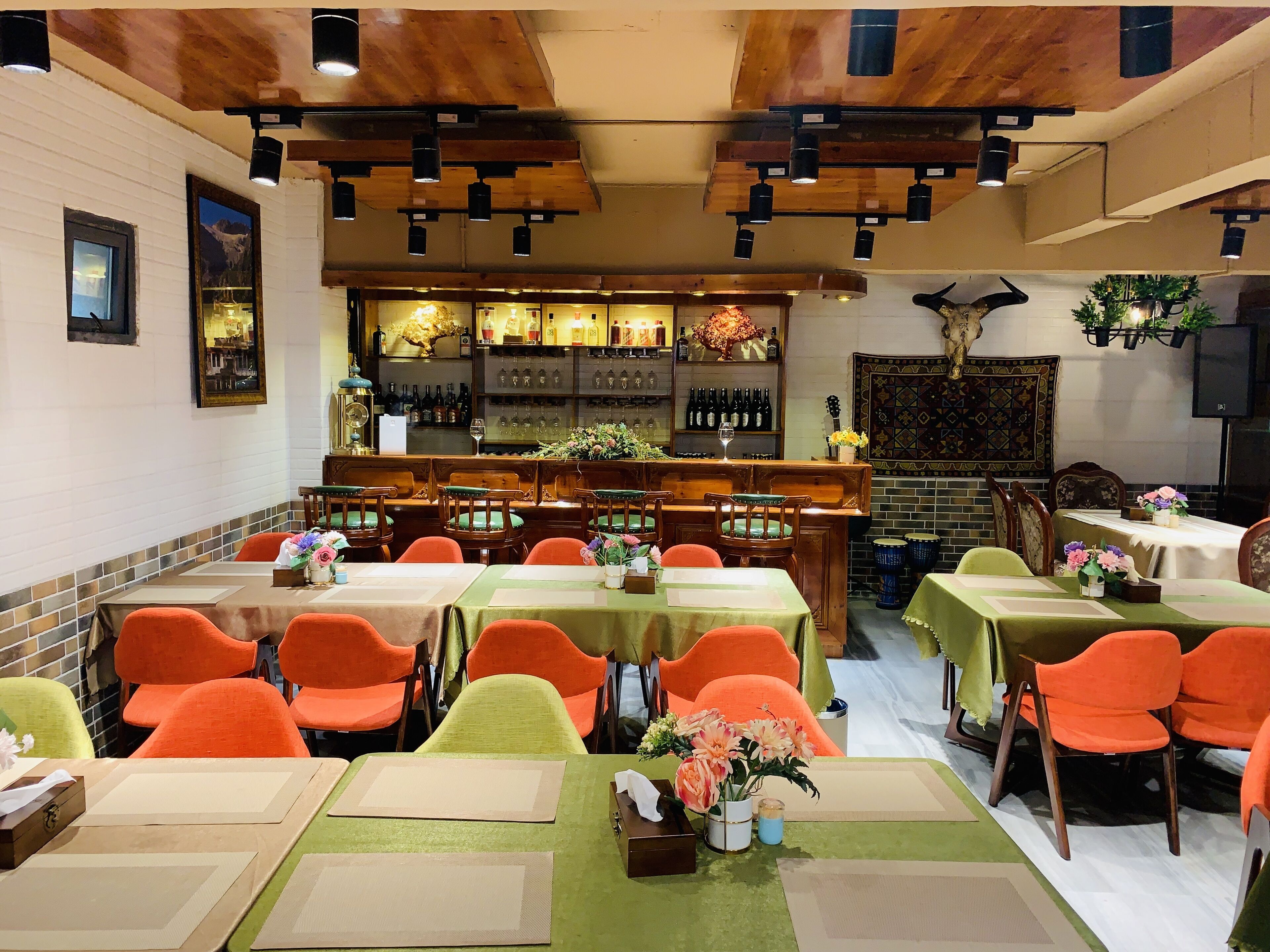 Lubhum Tsang Boutique Hotel