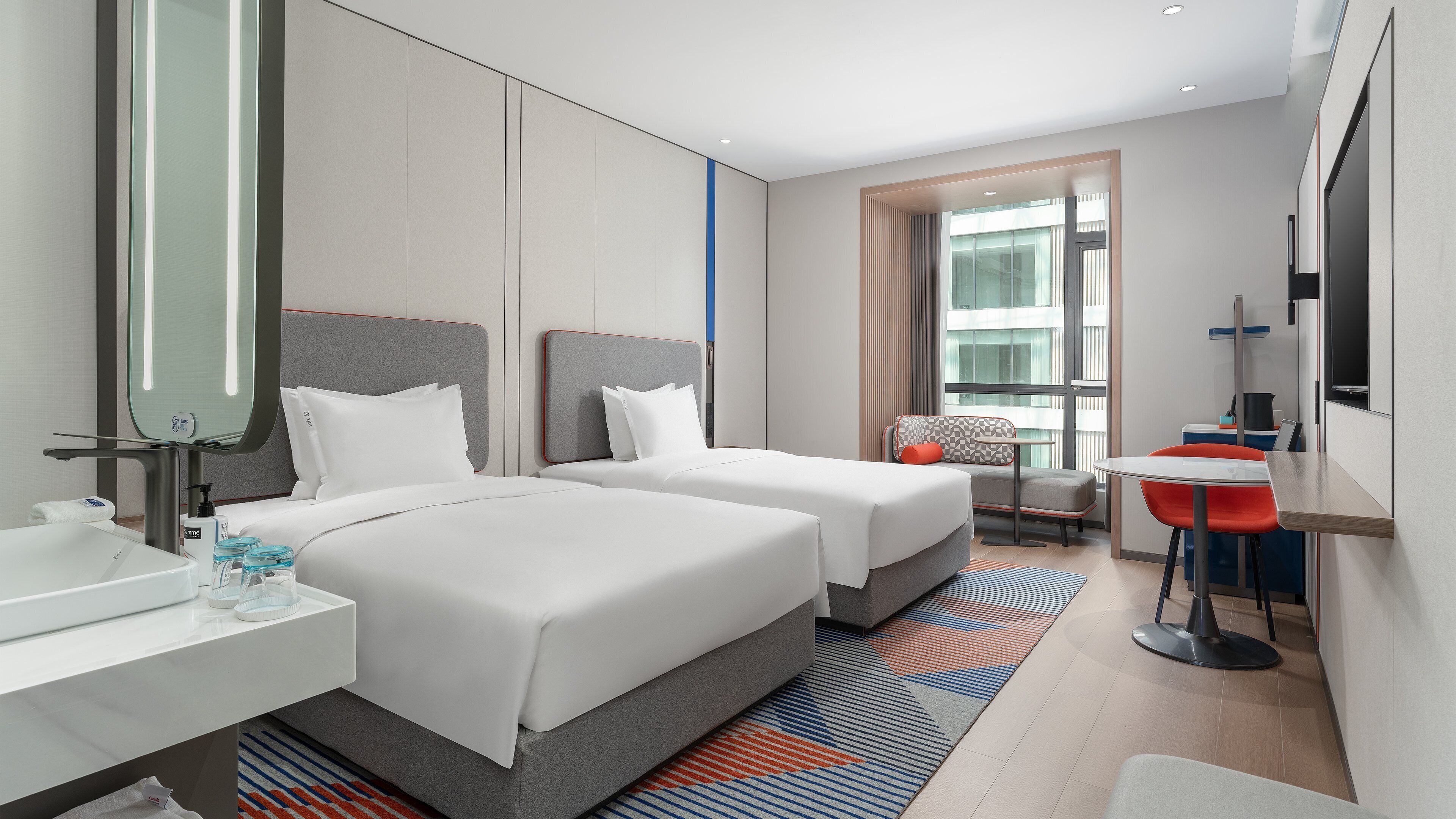 Holiday Inn Express Shangri La