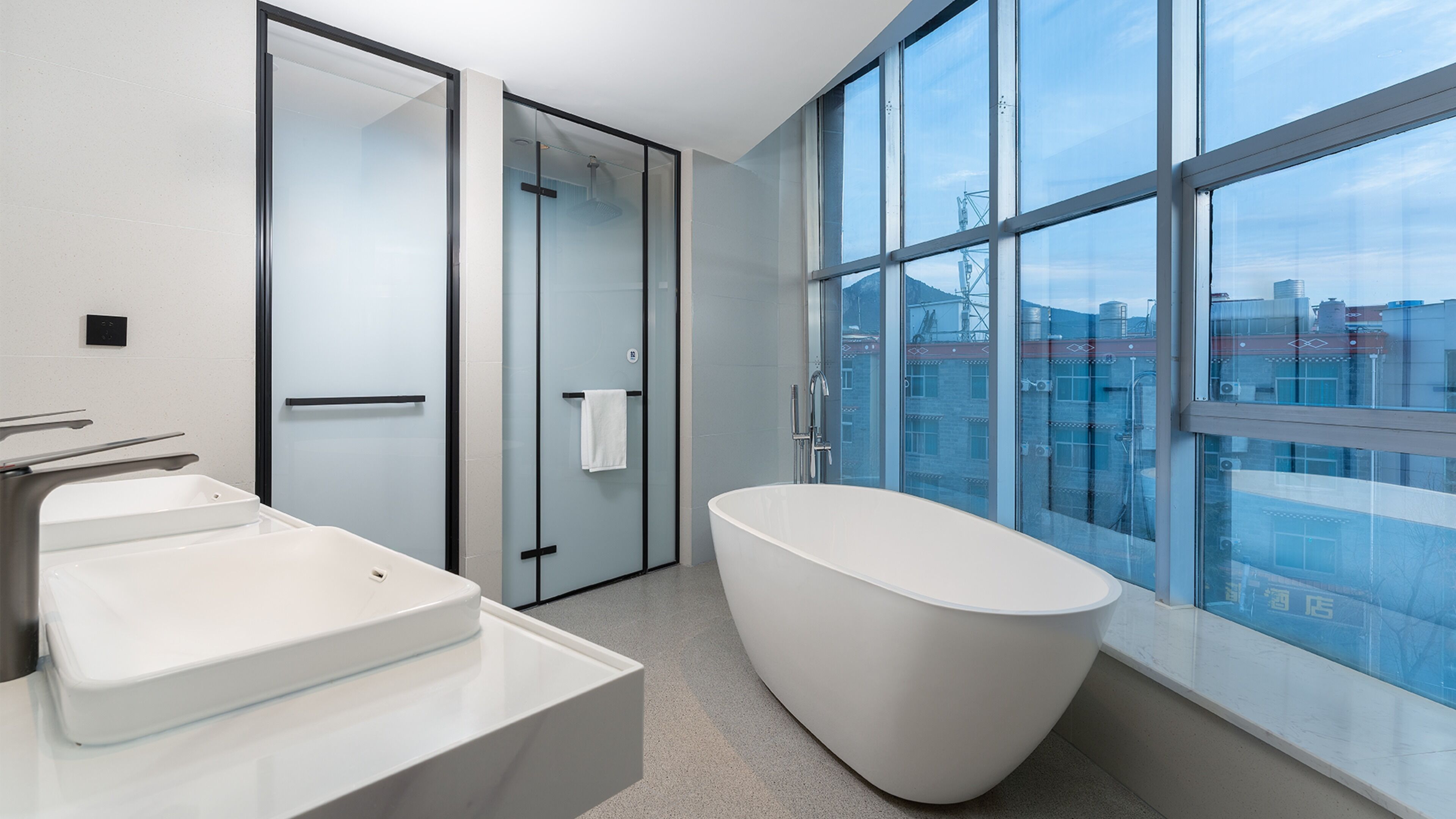 Holiday Inn Express Shangri La