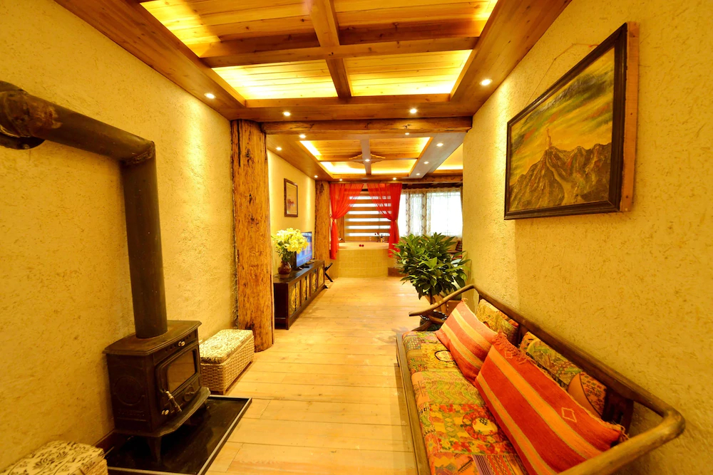 Kunlun Inn Shangri-La