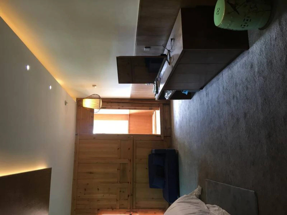 Shangri-La Youyou Inn