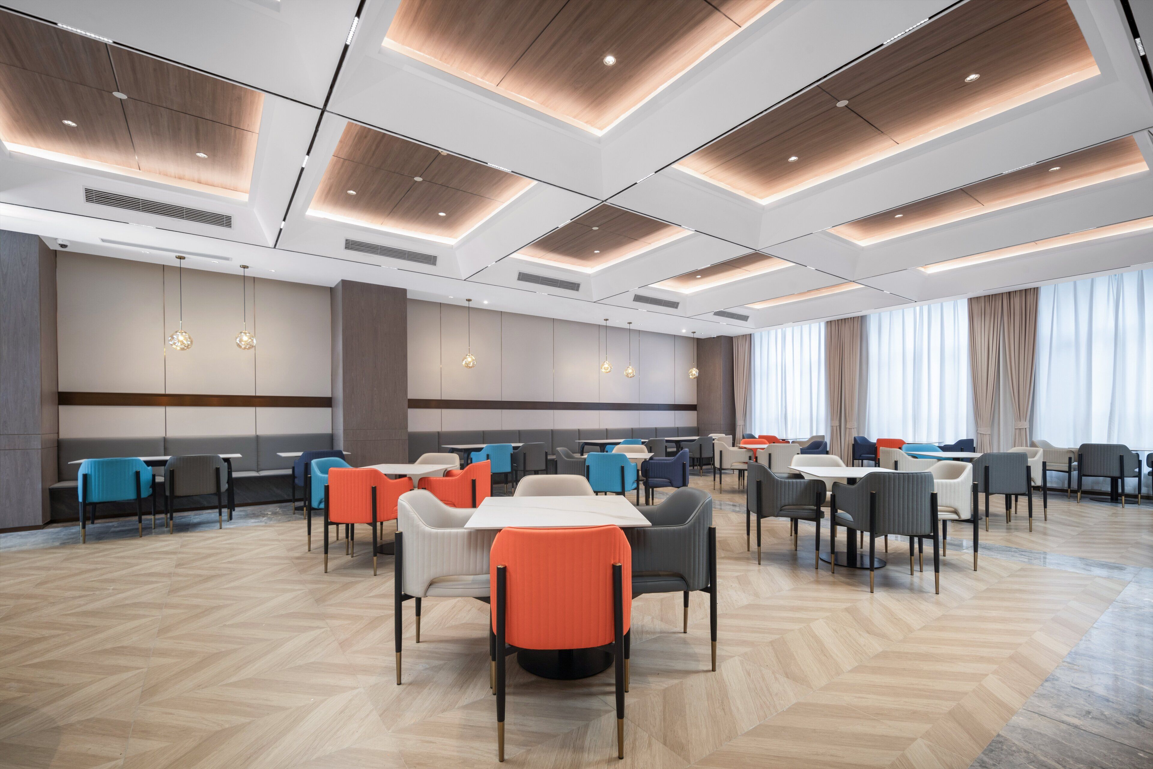 Holiday Inn Express Turpan Meishingtiancheng Food Street Branch
