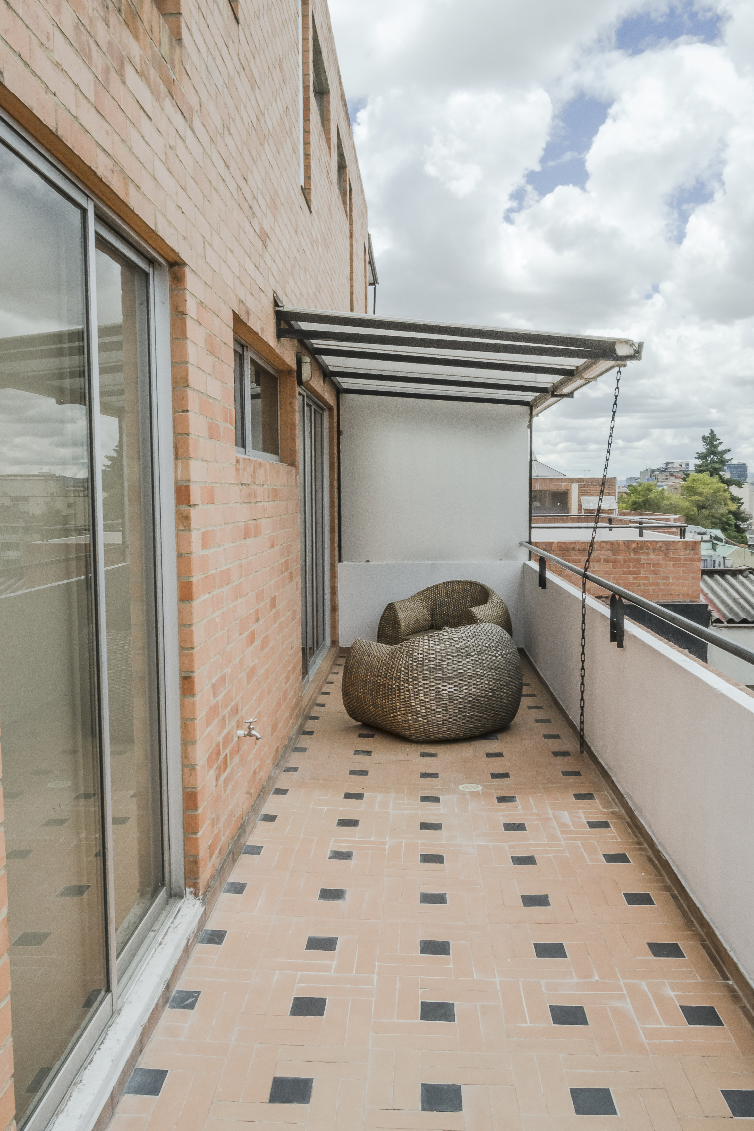 Hotel Regency Suites La Feria