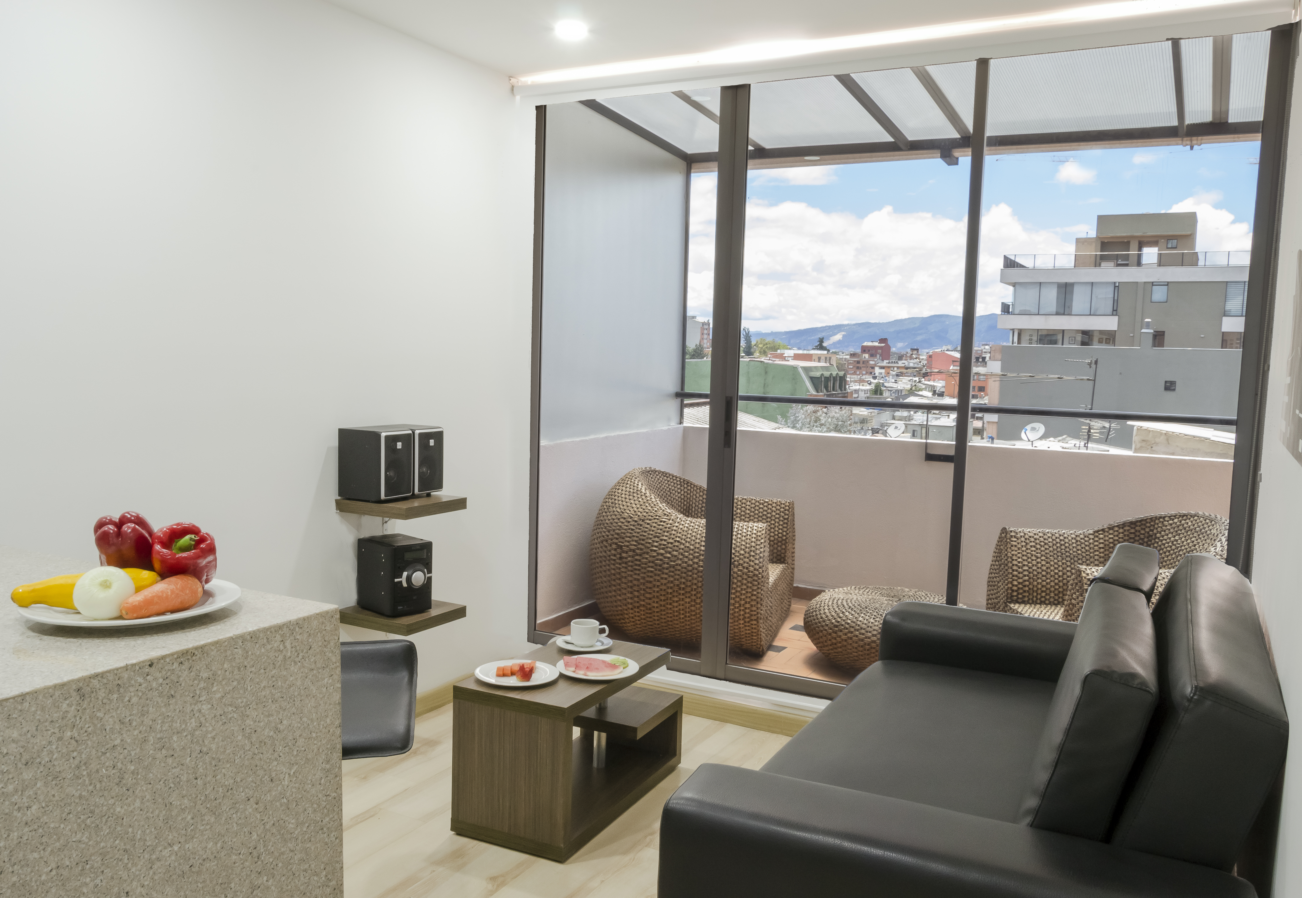 Hotel Regency Suites La Feria