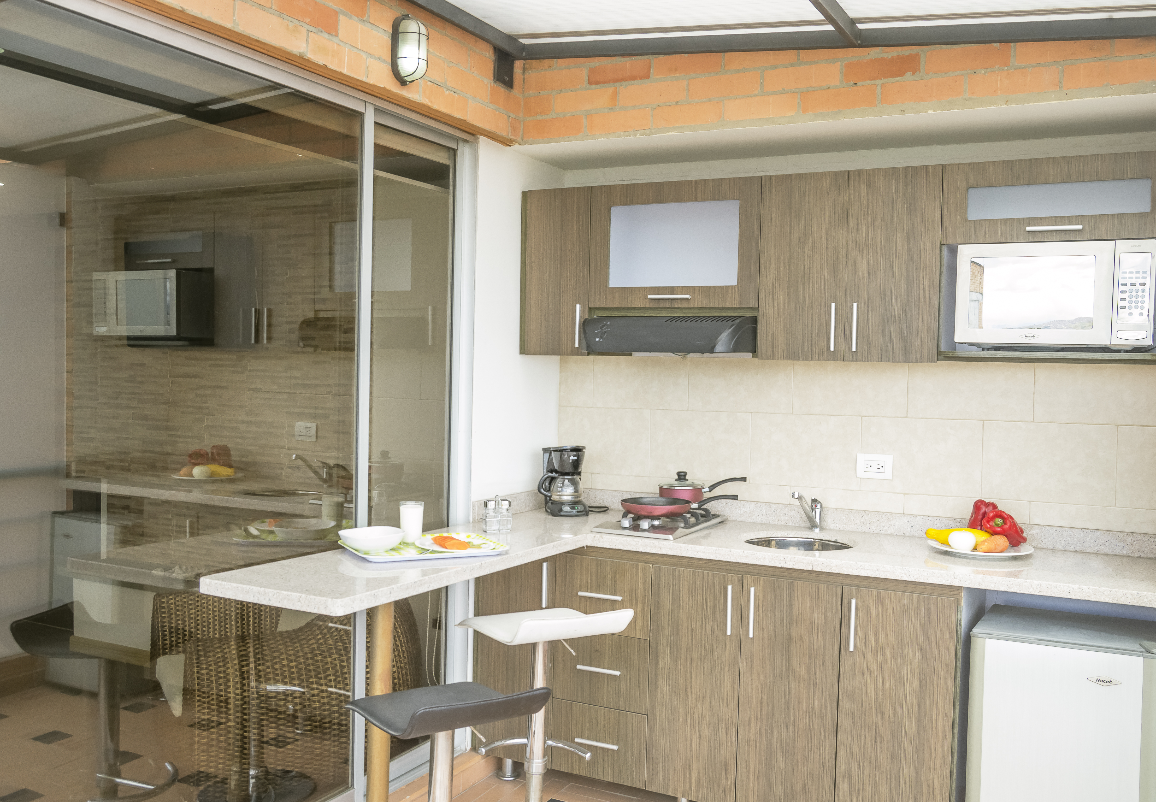 Hotel Regency Suites La Feria