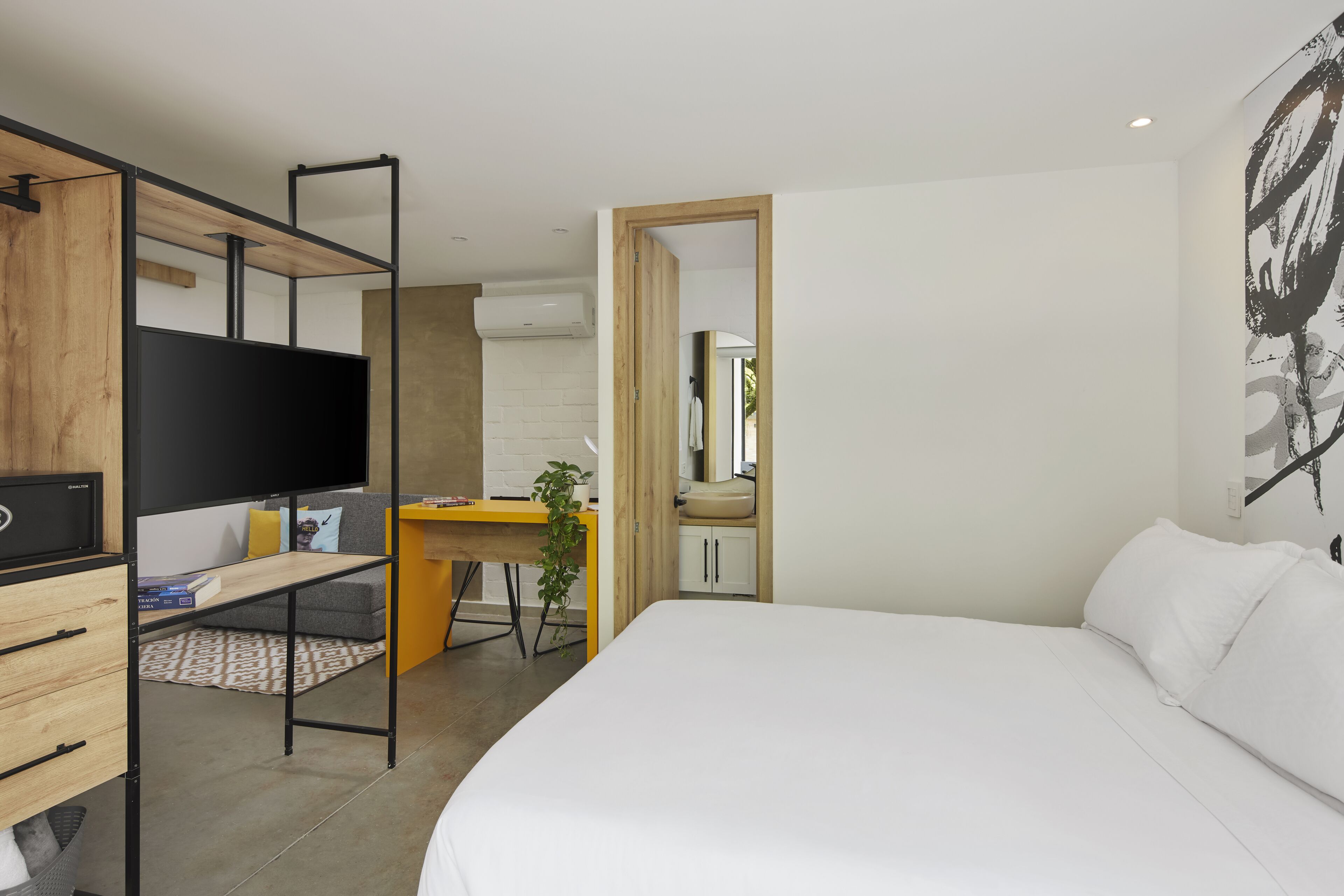 Altio Hotel