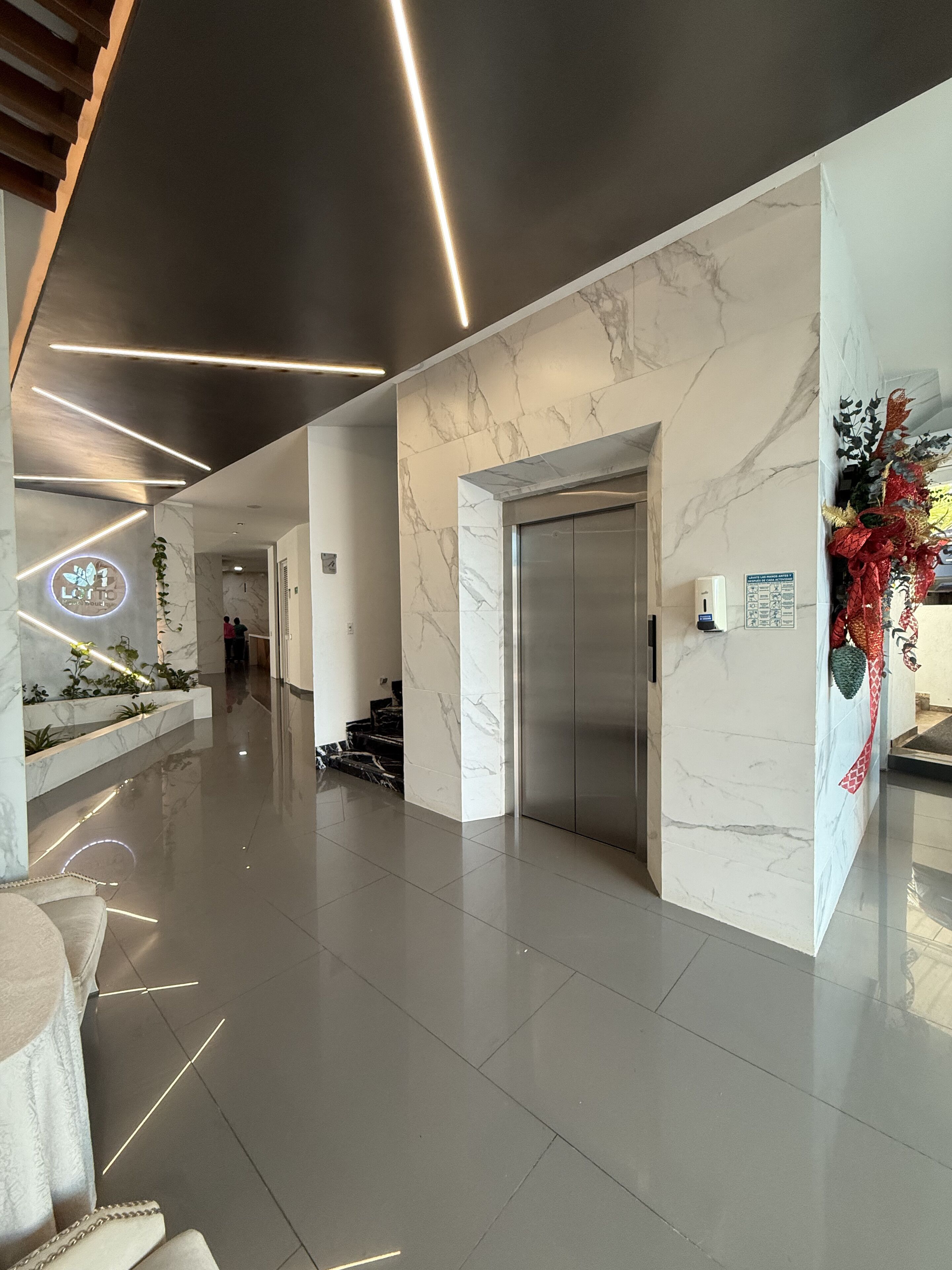 Malik Loto Hotel