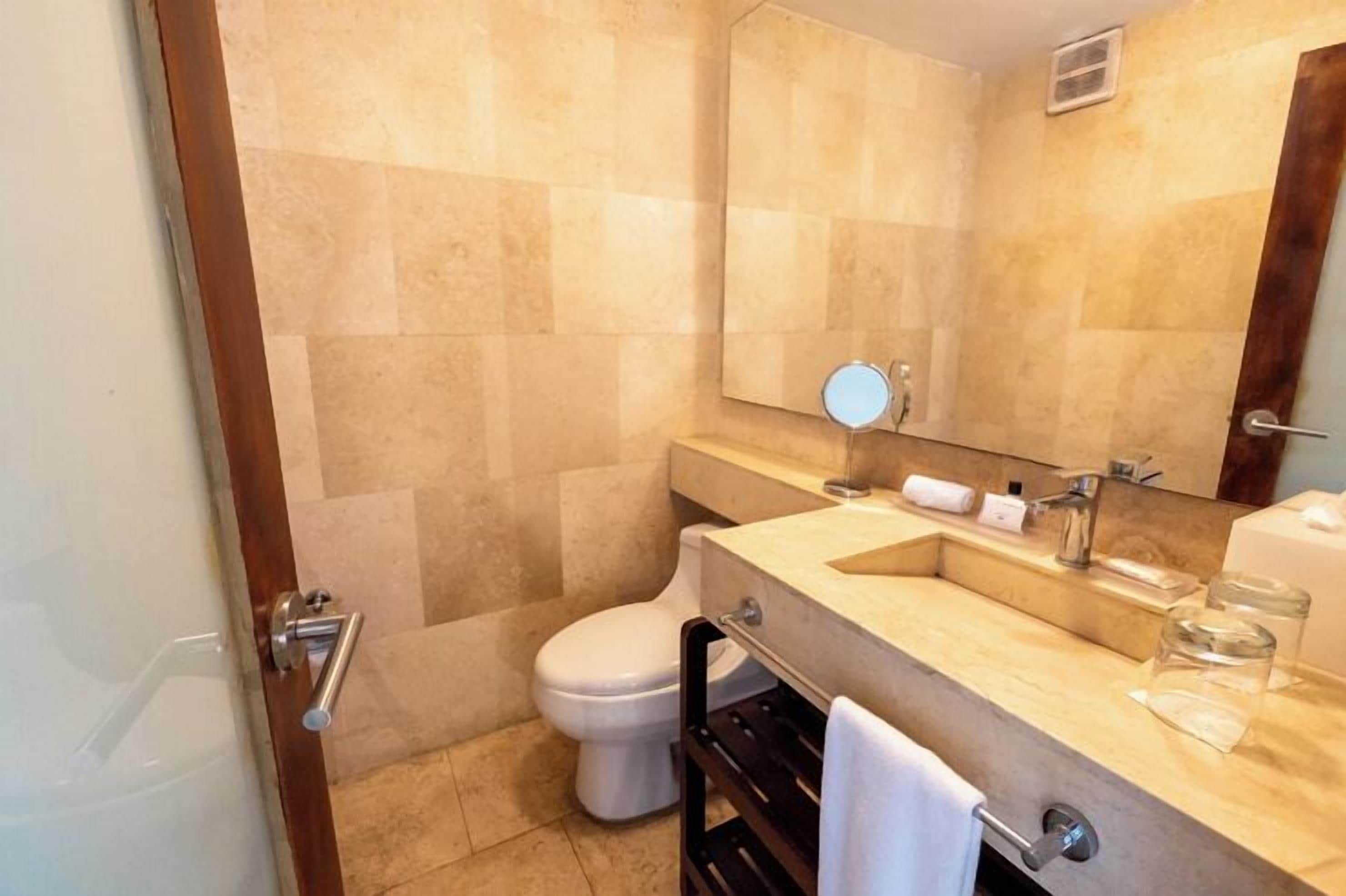 GHL Hotel Armería Real