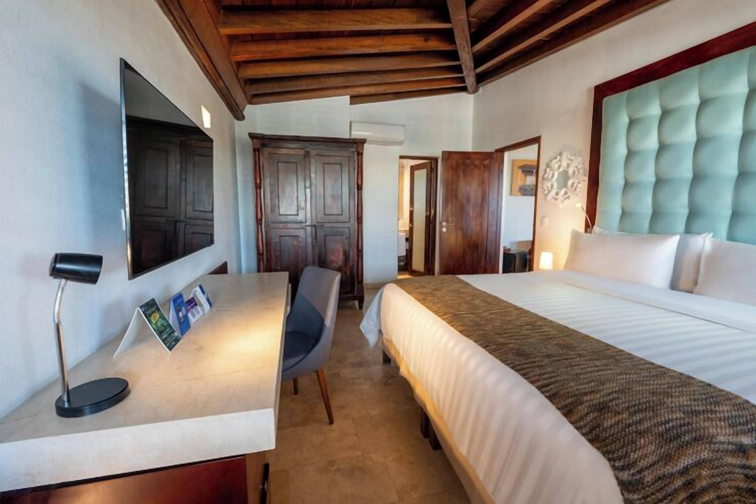 GHL Hotel Armería Real