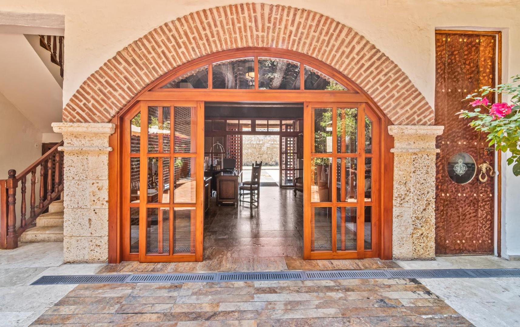 GHL Hotel Armería Real