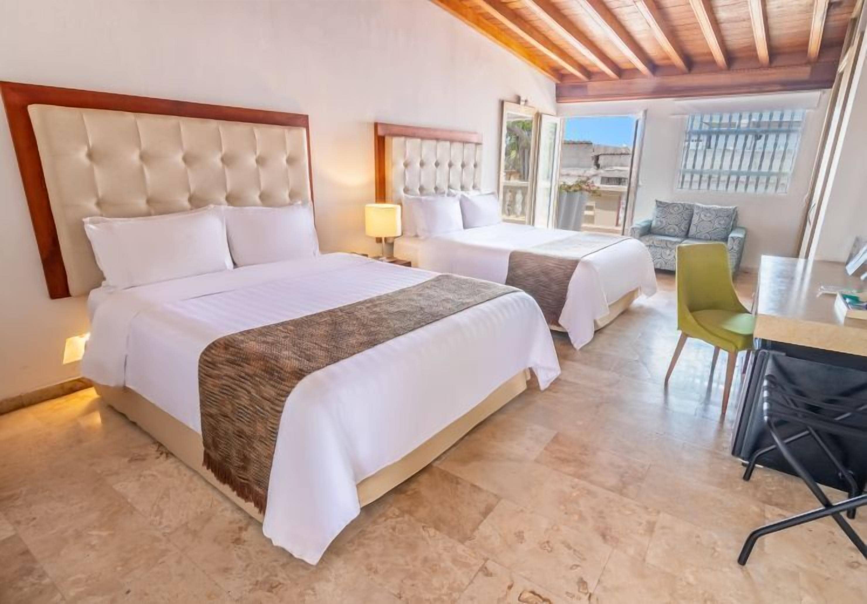 GHL Hotel Armería Real
