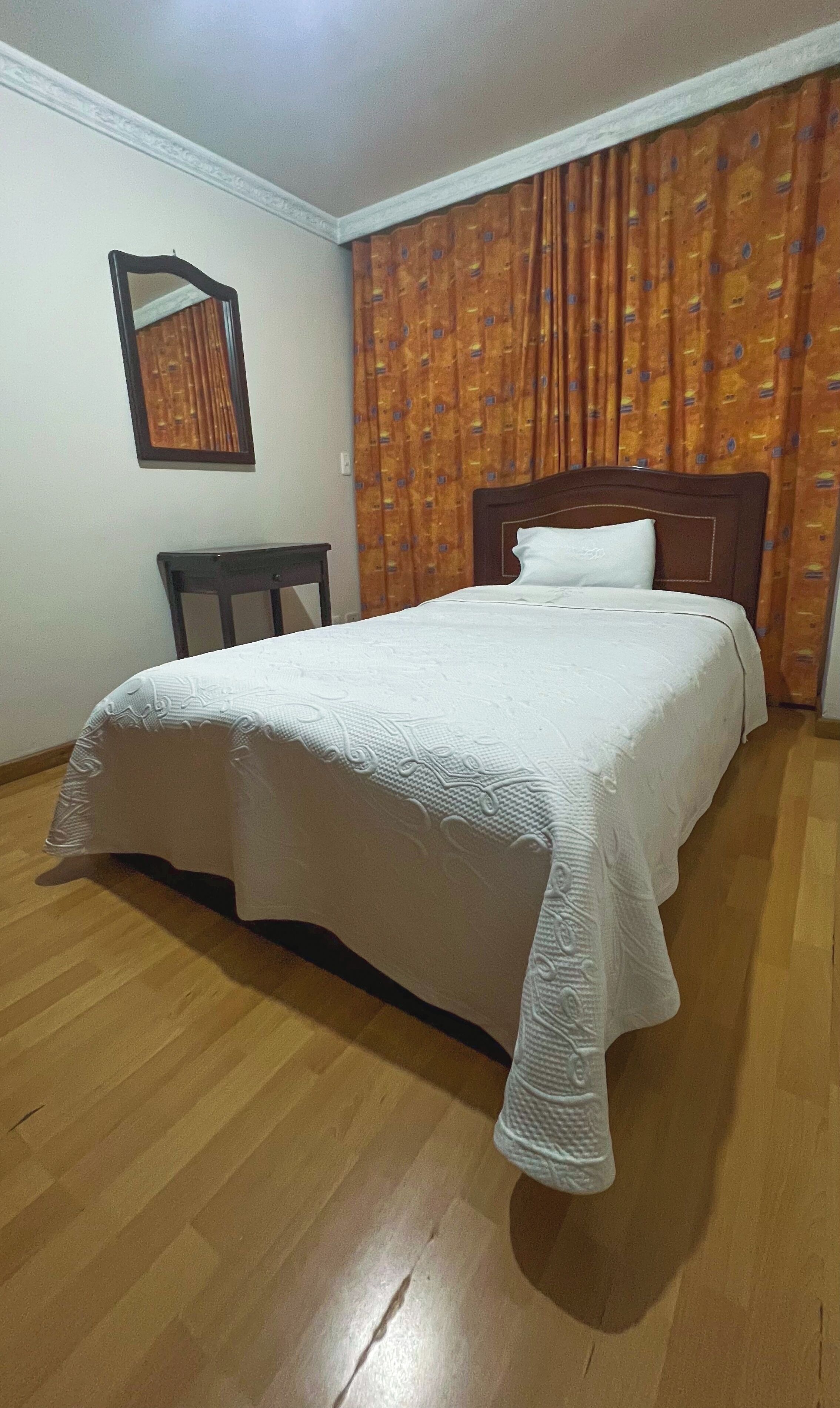 Hotel El Nogal