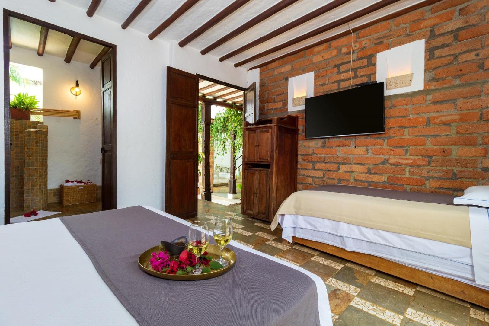Hotel de Cauca Viejo Fundadores