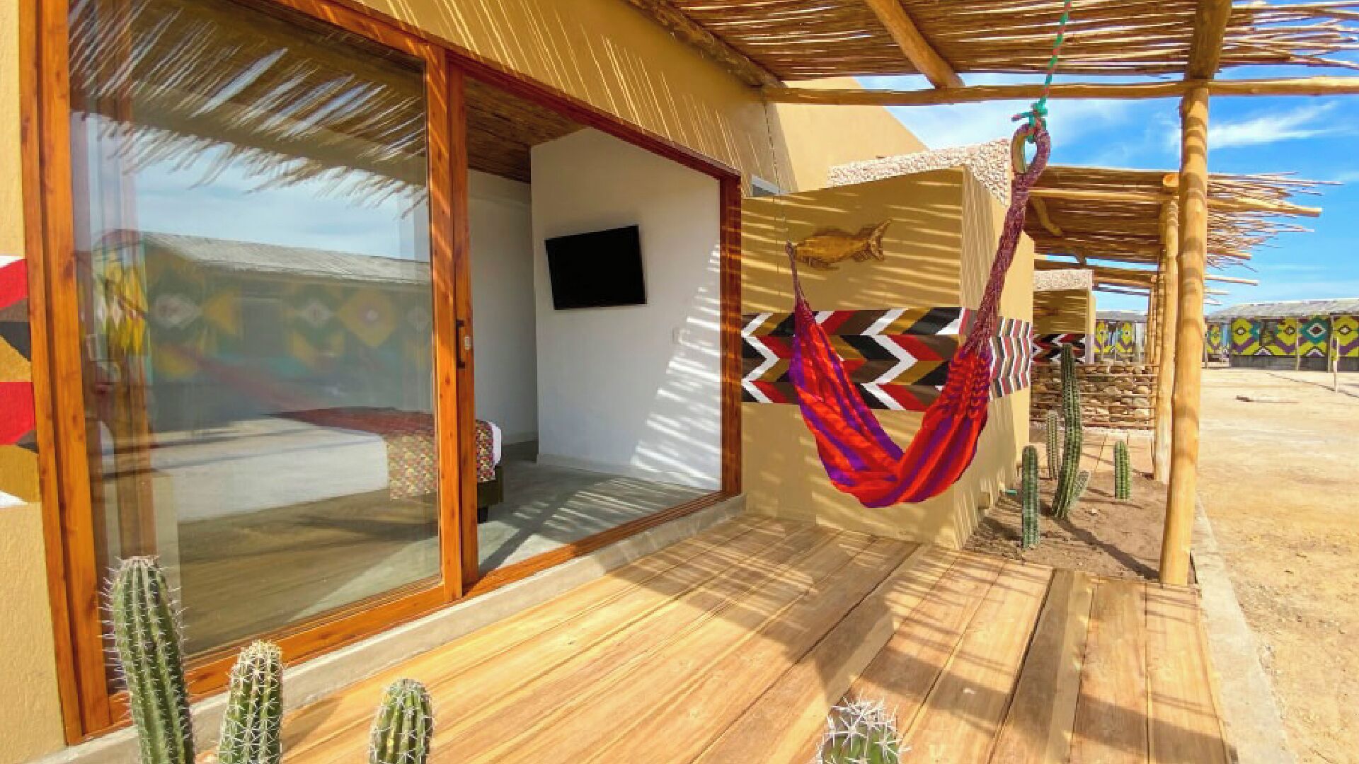 Hotel On Vacation Wayira Beach