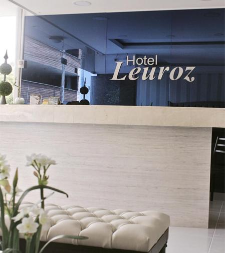 Hotel Ayenda Leuroz 1259