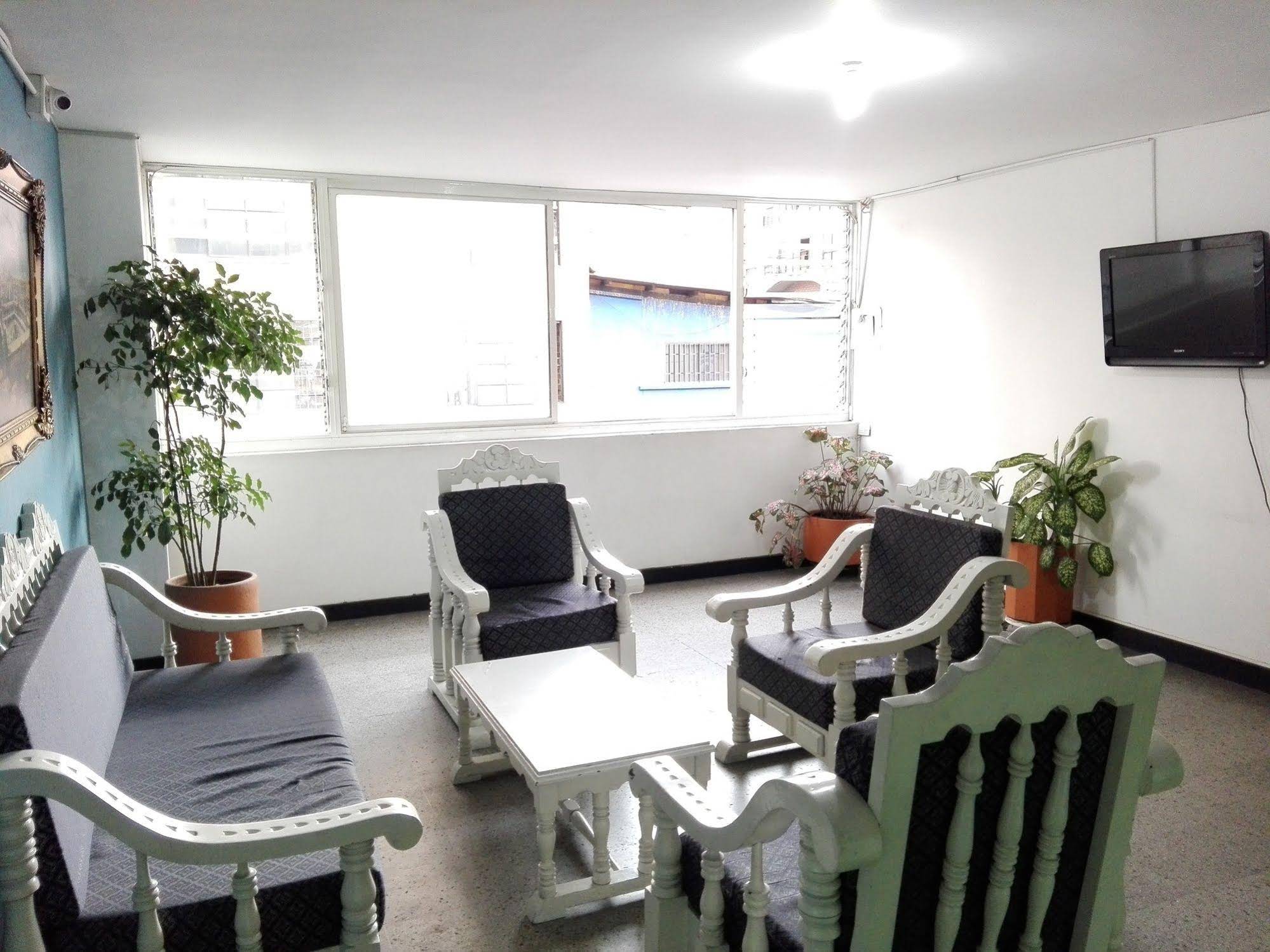 Hotel Manzanares