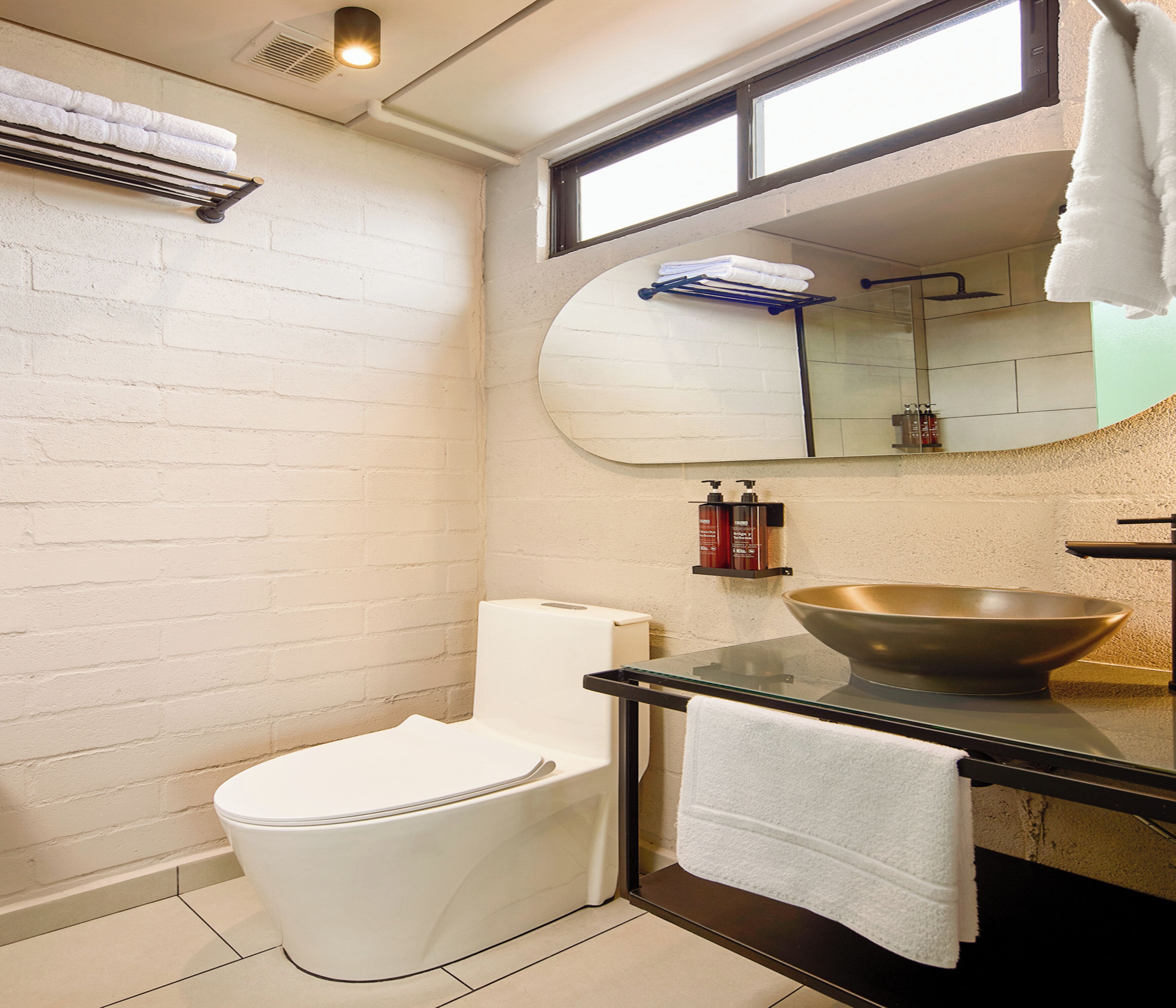 Urbit Social Lofts
