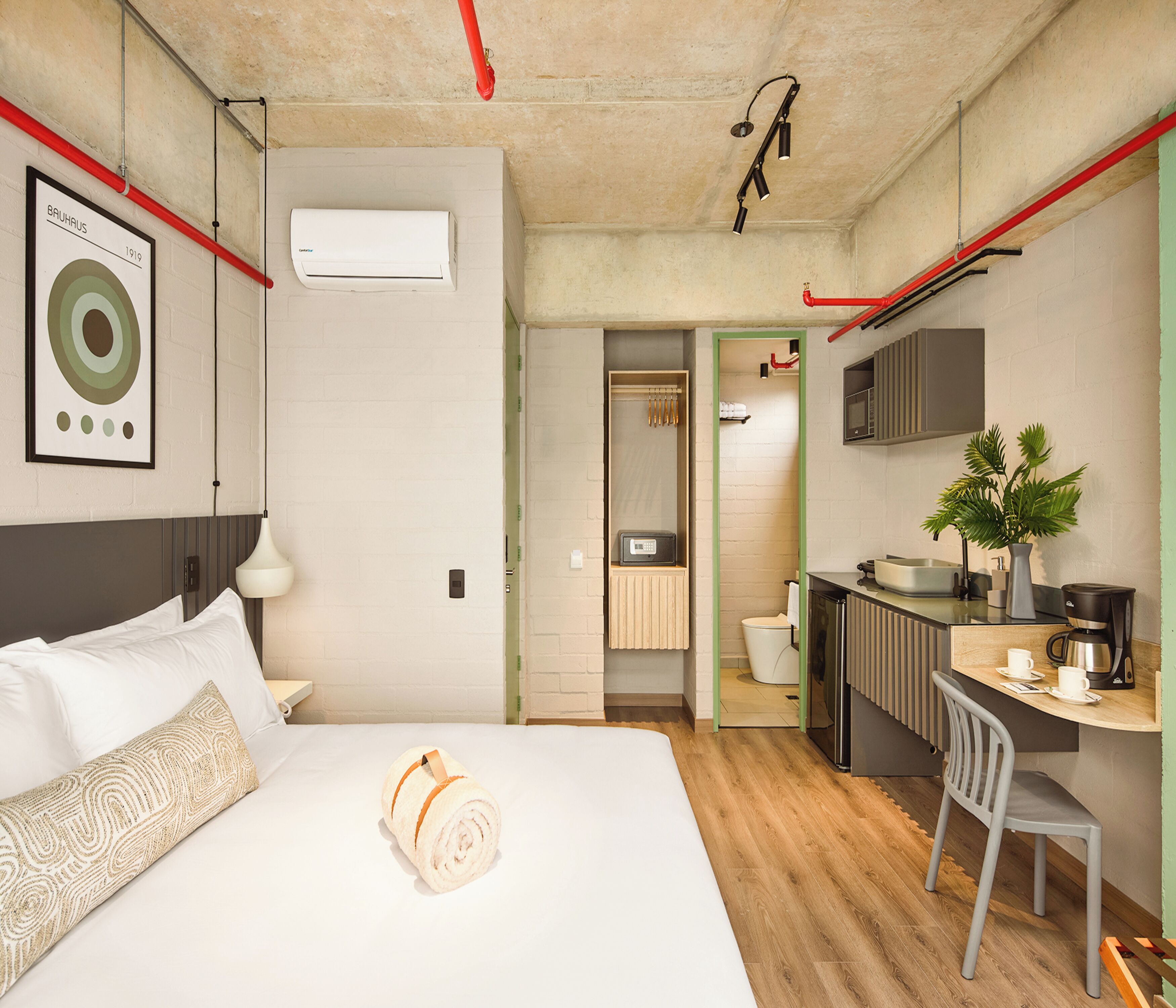 Urbit Social Lofts