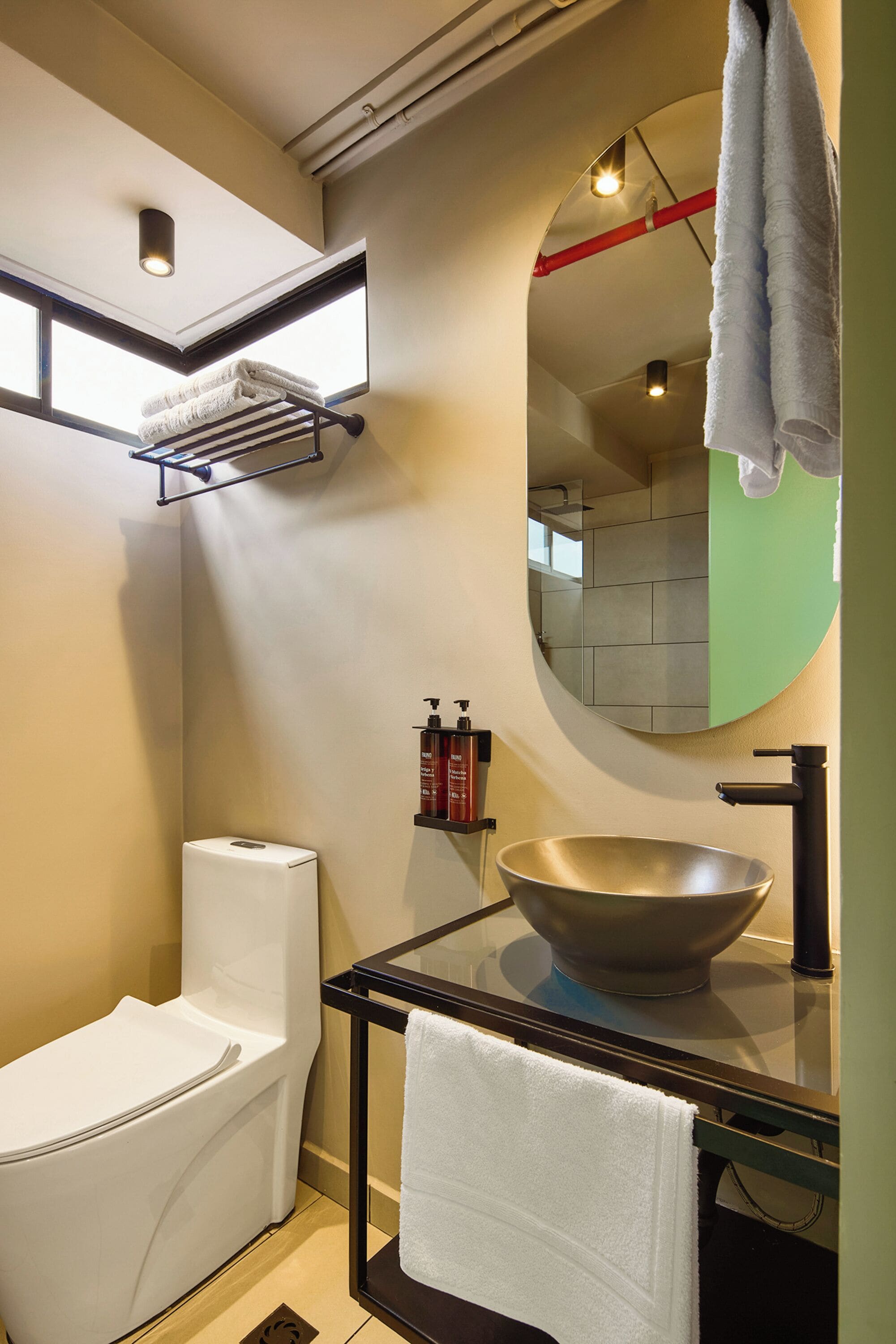 Urbit Social Lofts